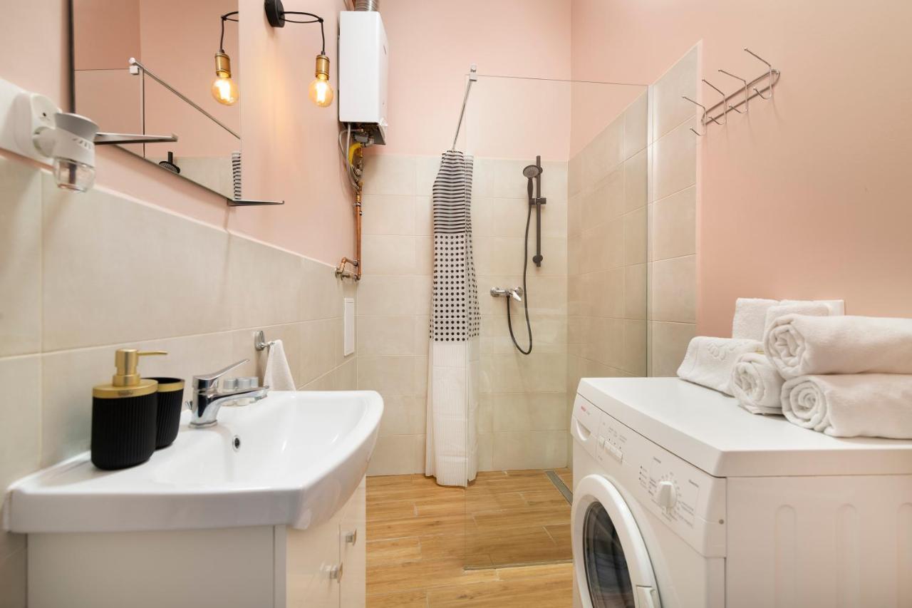 Easy Rent Apartments - Old Town Lublin Buitenkant foto